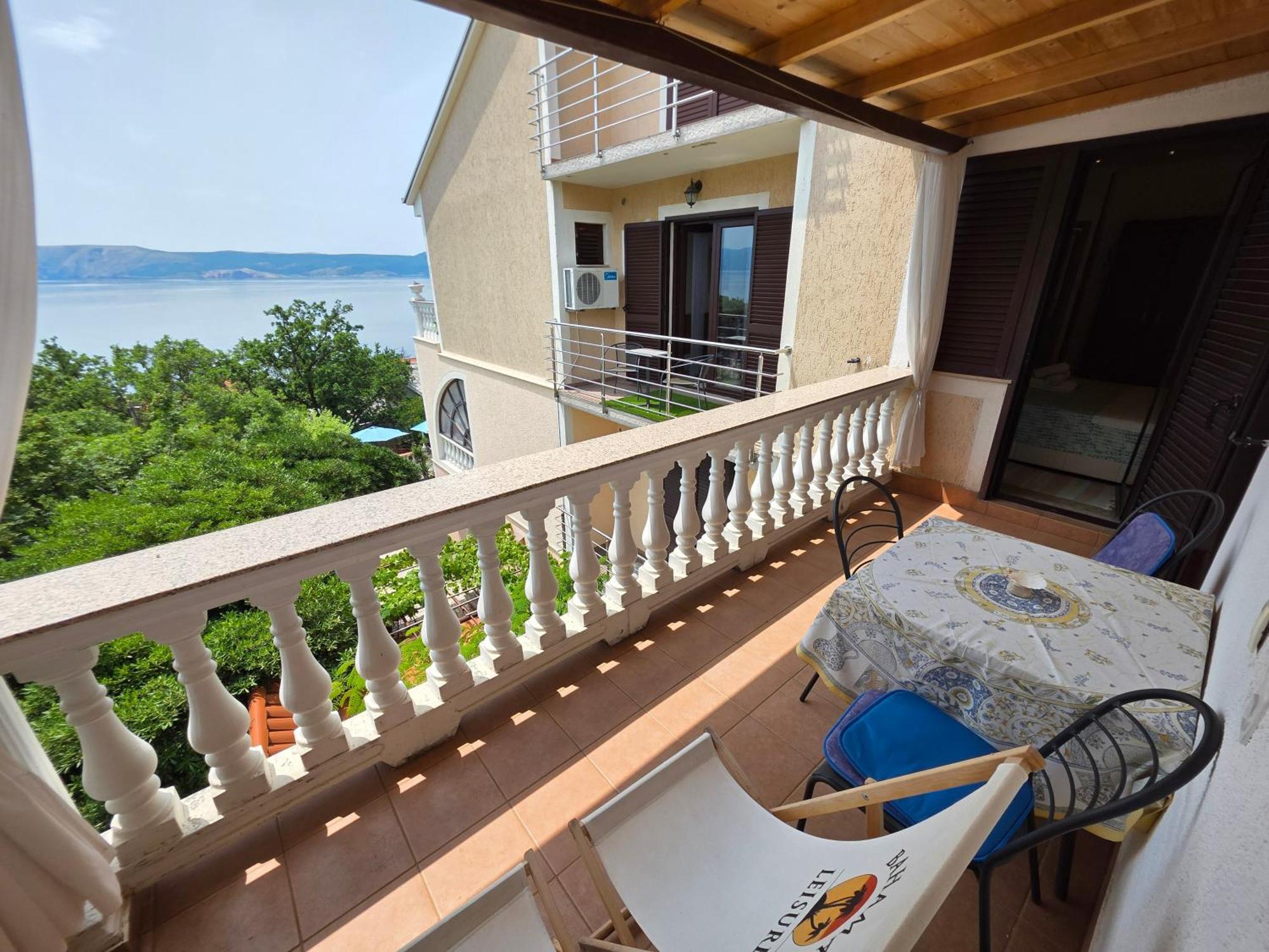 Apartments Villa Vera Novi Vinodolski Eksteriør billede