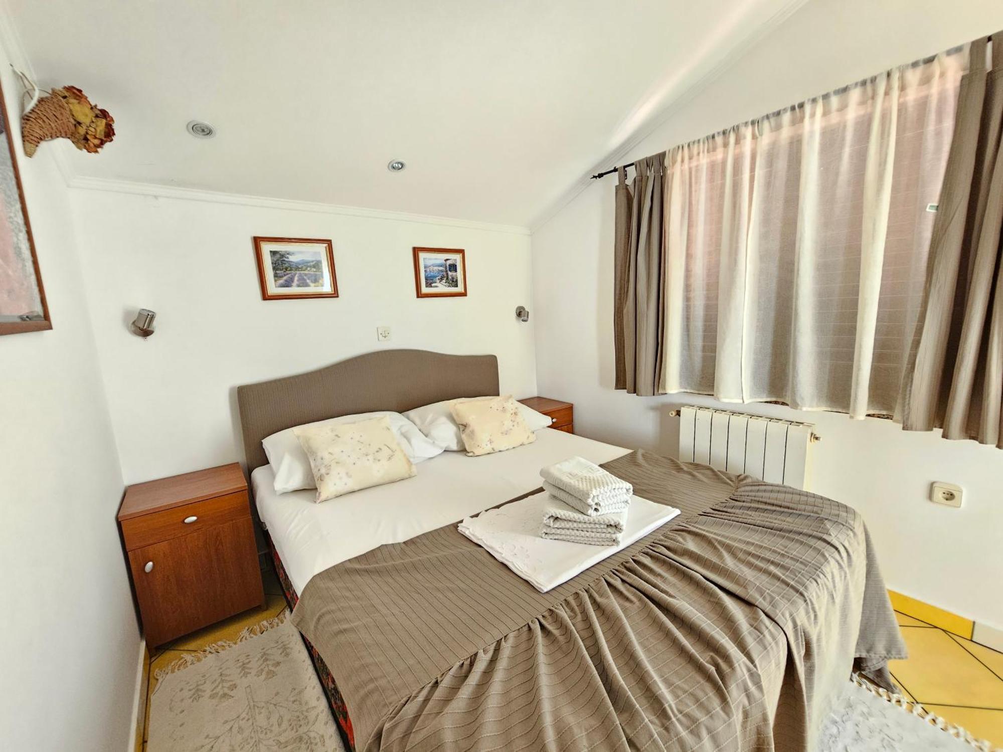 Apartments Villa Vera Novi Vinodolski Eksteriør billede